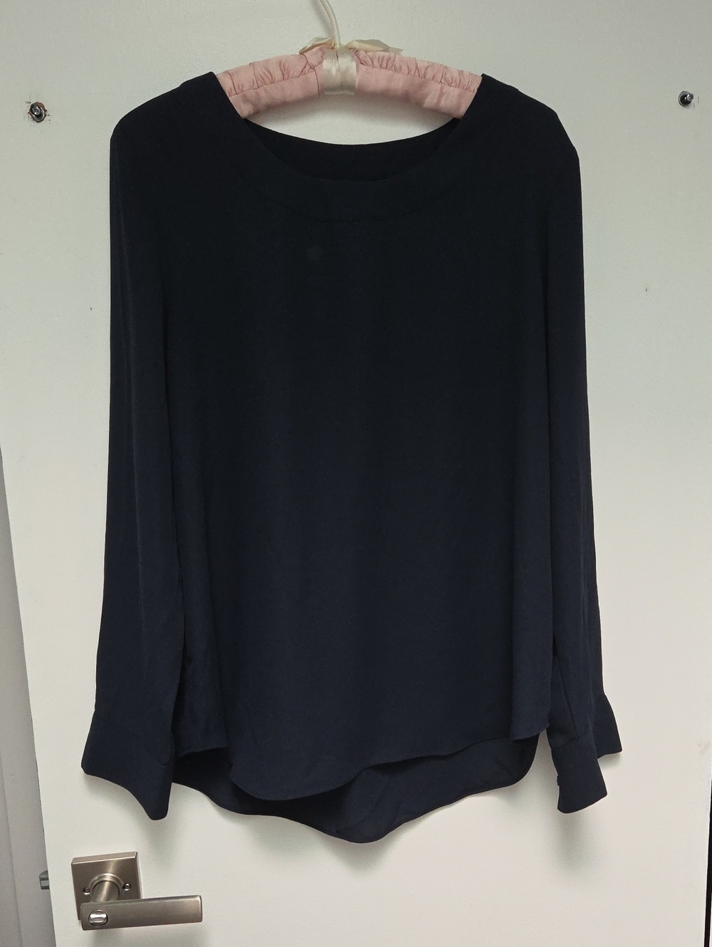 Banana Republic Navy Long-Sleeve Pull Over Blouse